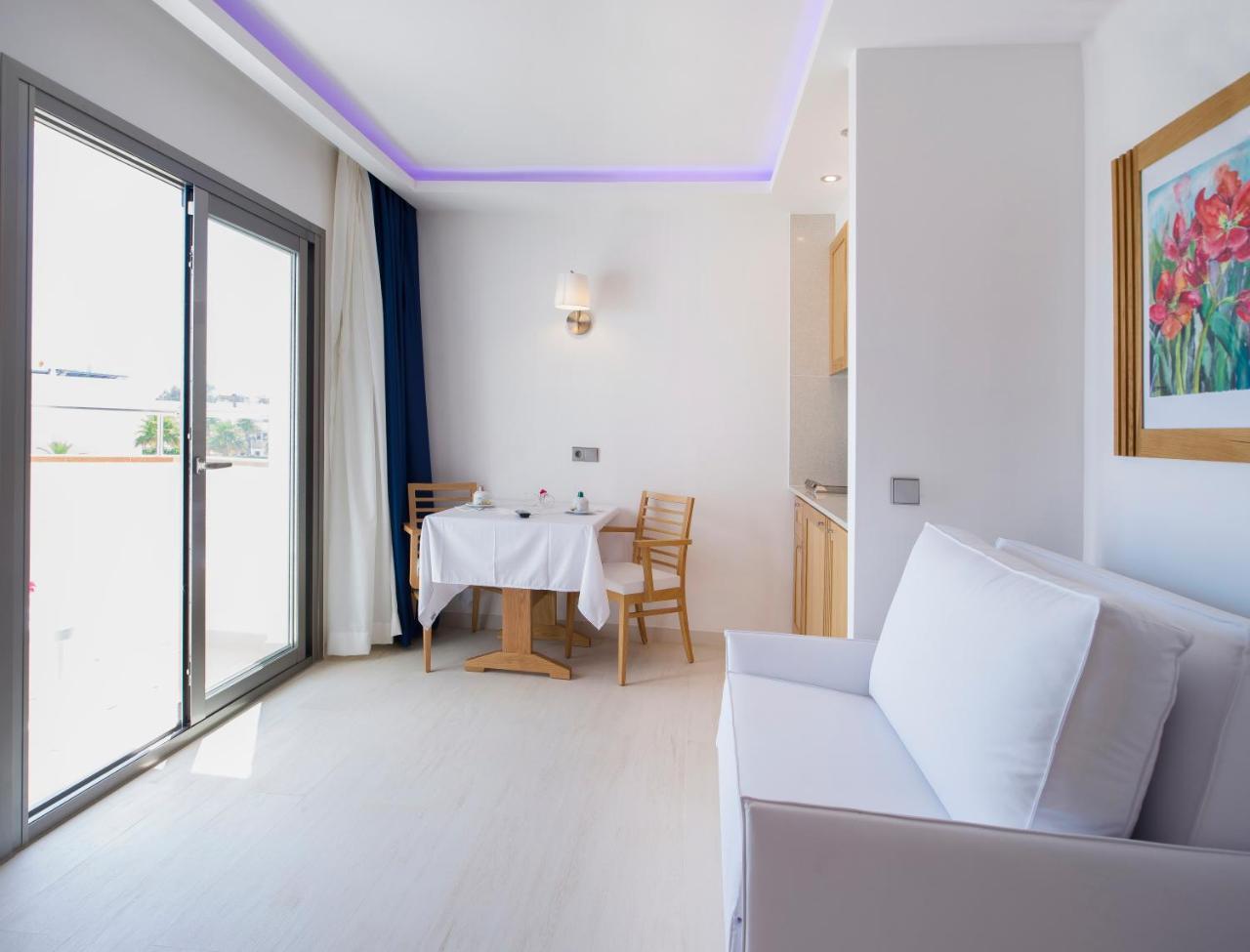 My Way Luxury Ibiza Studio - Ab Group 플라야 덴 보사 외부 사진